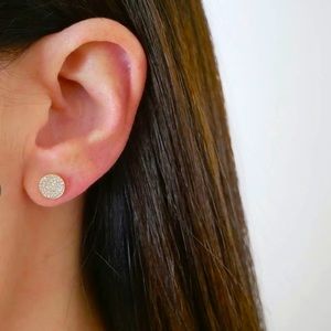 14 k yellow gold pave round diamond stud earrings